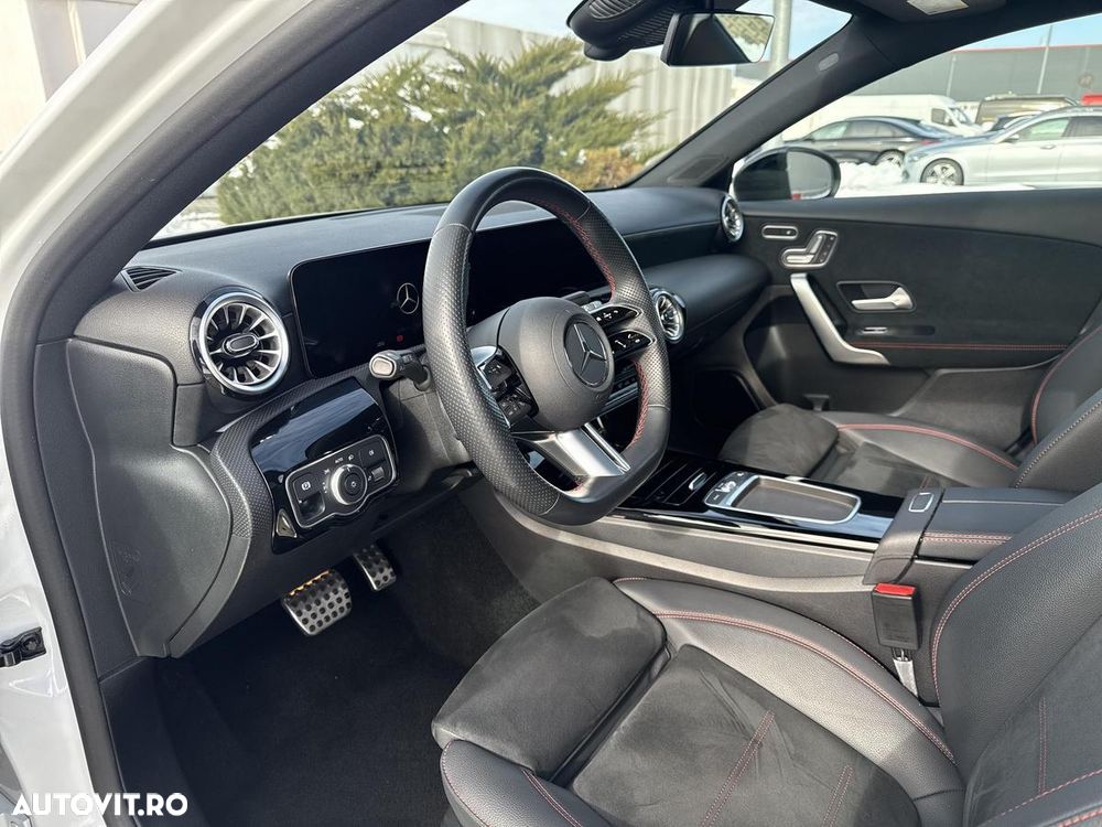 Mercedes-Benz A 200 MHEV 7G-DCT - 11