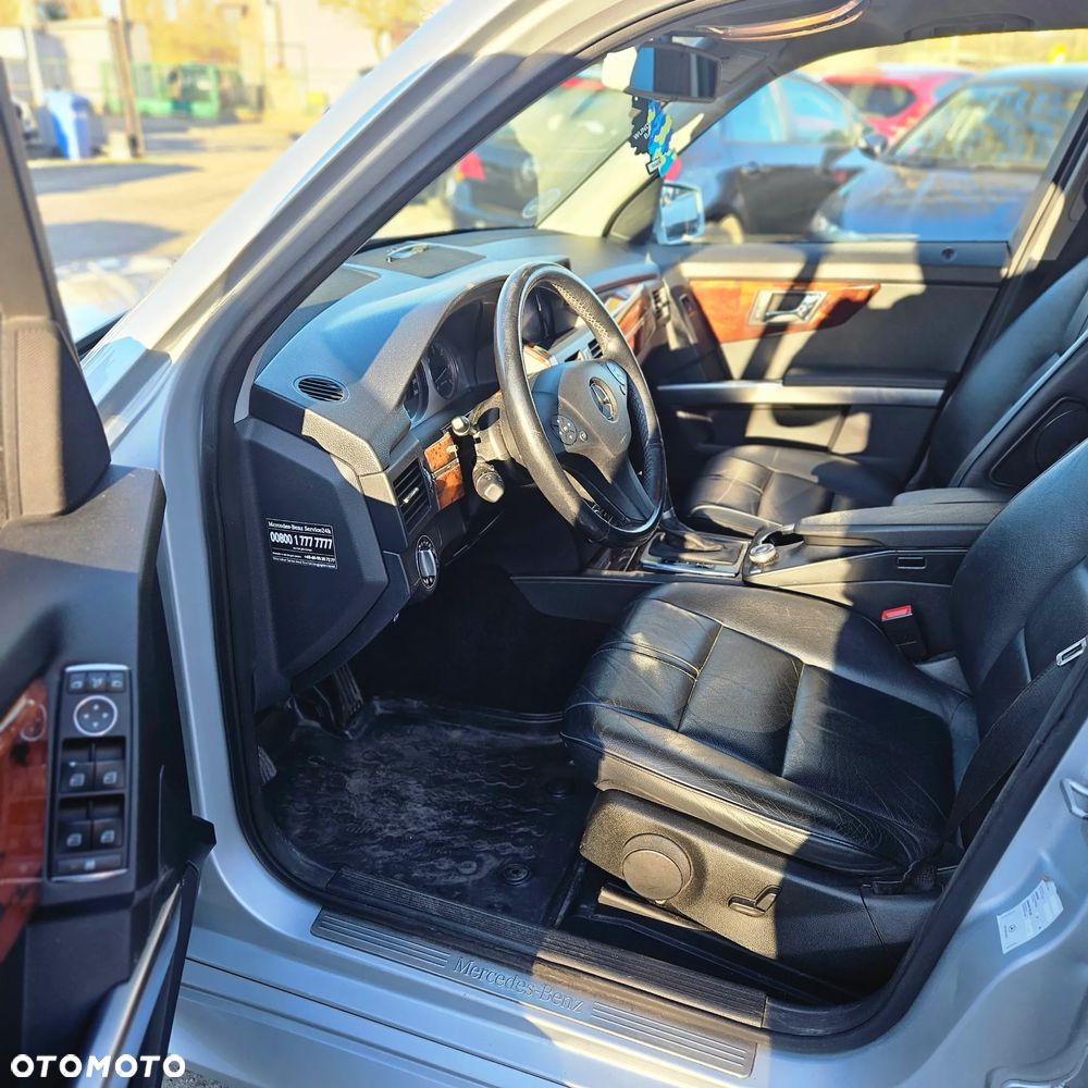 Mercedes-Benz GLK 320 CDI DPF 4Matic 7G-TRONIC Edition 1 - 13