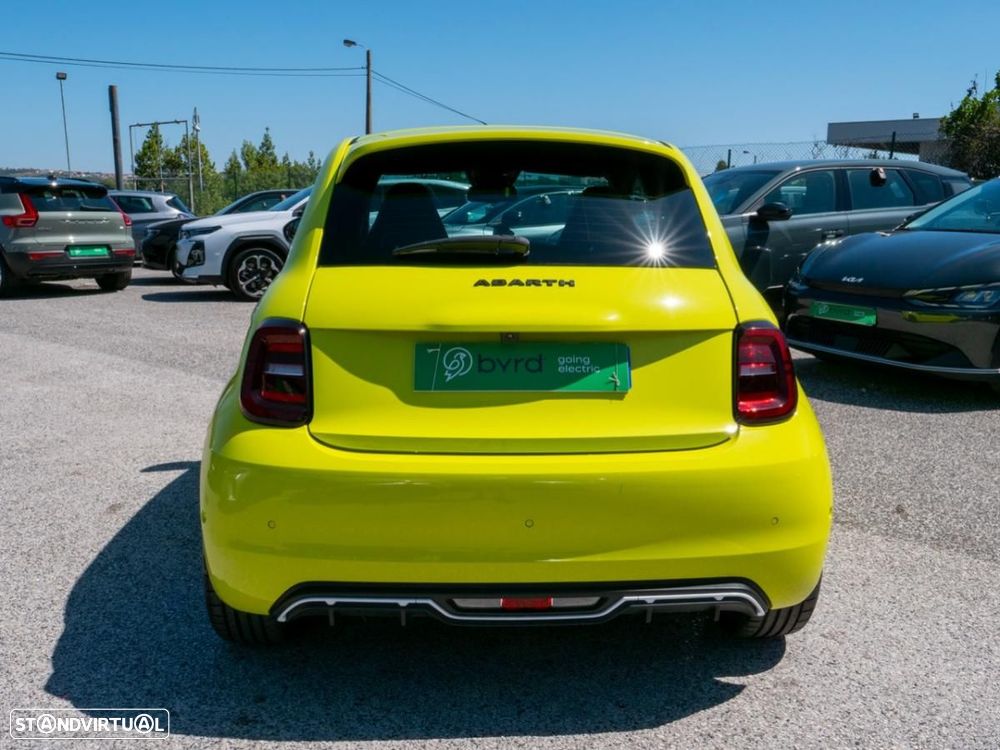 Abarth 500e Standard - 12