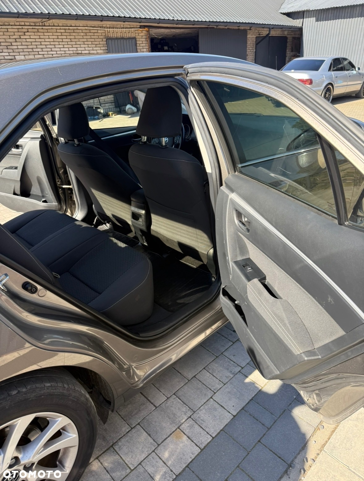 Toyota Corolla 1.6 Classic Plus - 8