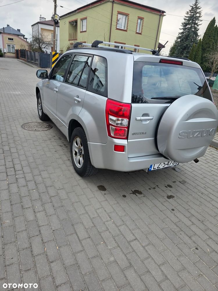 Suzuki Grand Vitara 2.0 Comfort - 8
