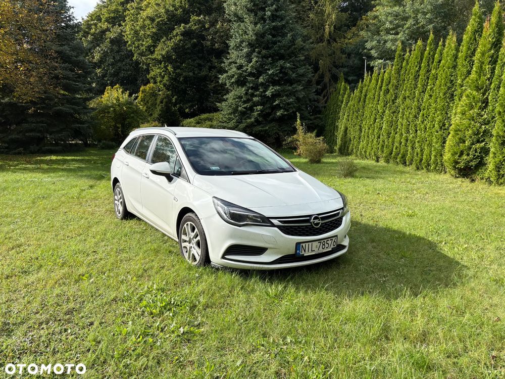 Opel Astra 1.6 D (CDTI) Innovation - 1