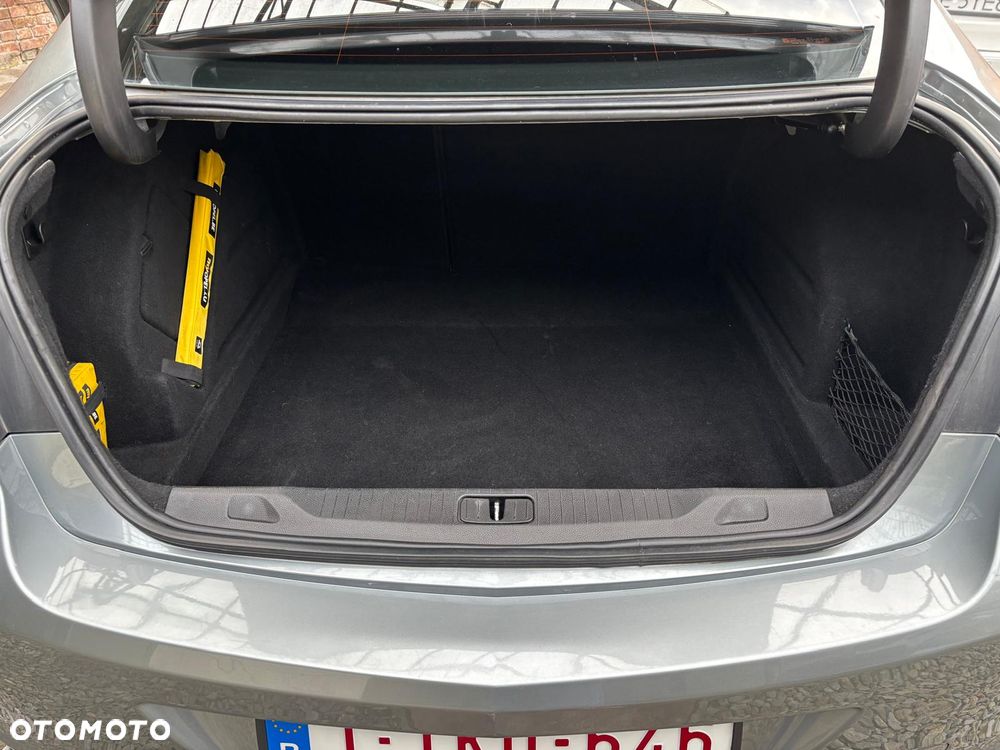 Opel Astra 1.6 Exklusiv - 23
