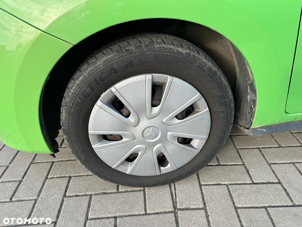 Mitsubishi Space Star - 29