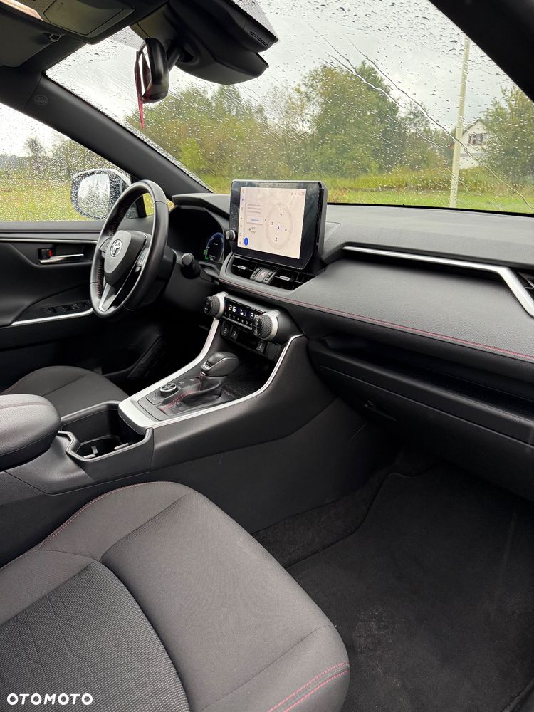 Toyota RAV4 Standard - 16