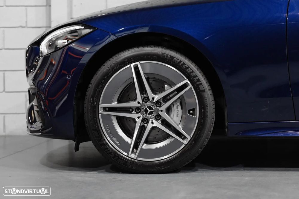 Mercedes-Benz C 300 e AMG Line - 24