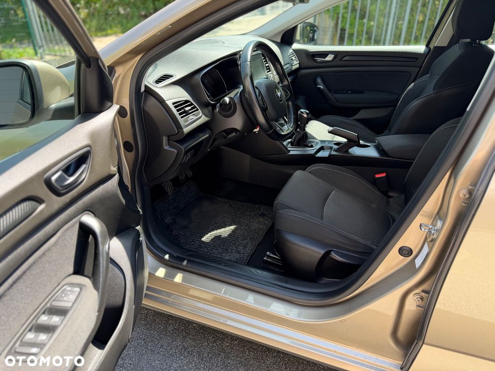 Renault Megane - 7
