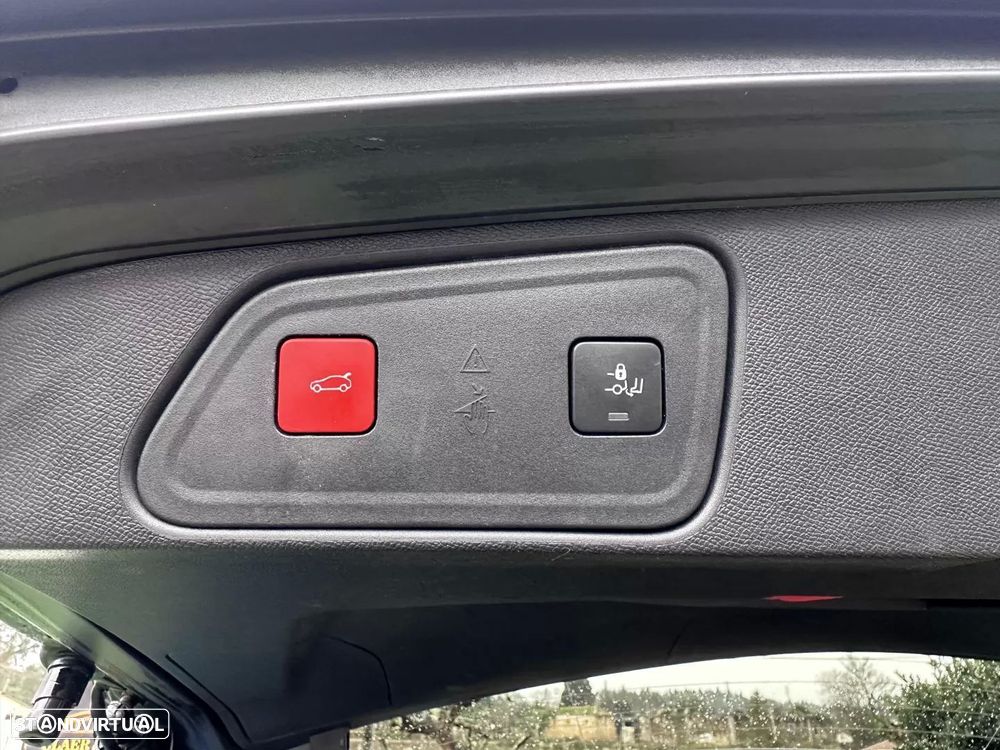 Peugeot 3008 PureTech 130 Stop & Start GPF Allure Pack - 54