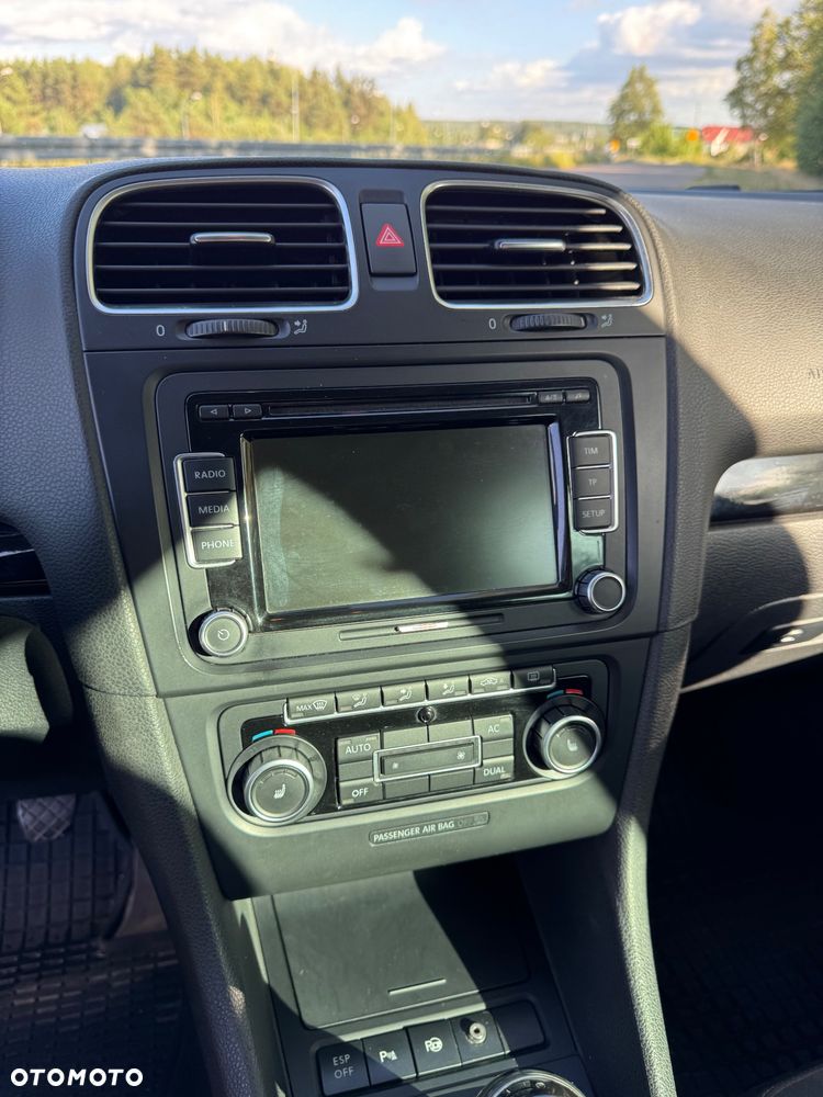 Volkswagen Golf 2.0 TDI DPF Highline - 11