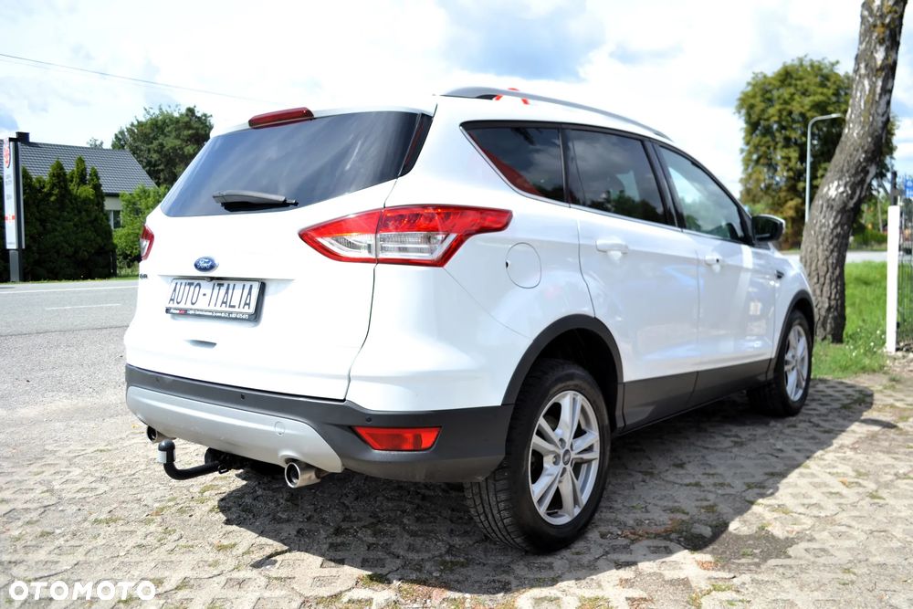Ford Kuga 2.0 TDCi 4x4 Titanium - 4