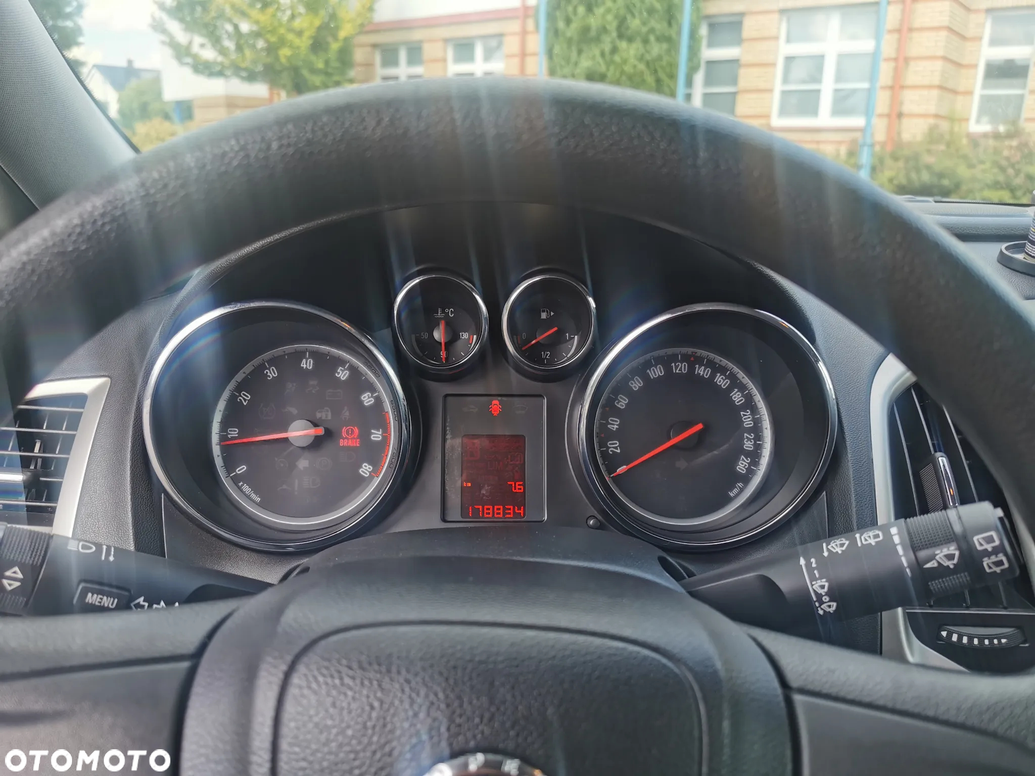 Opel Astra - 25