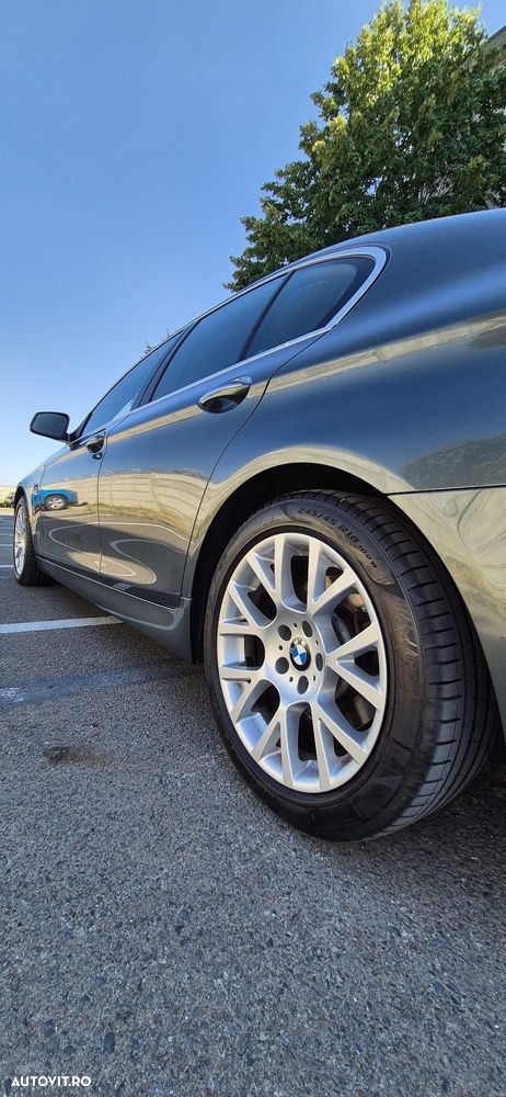 BMW Seria 5 525d xDrive AT - 5