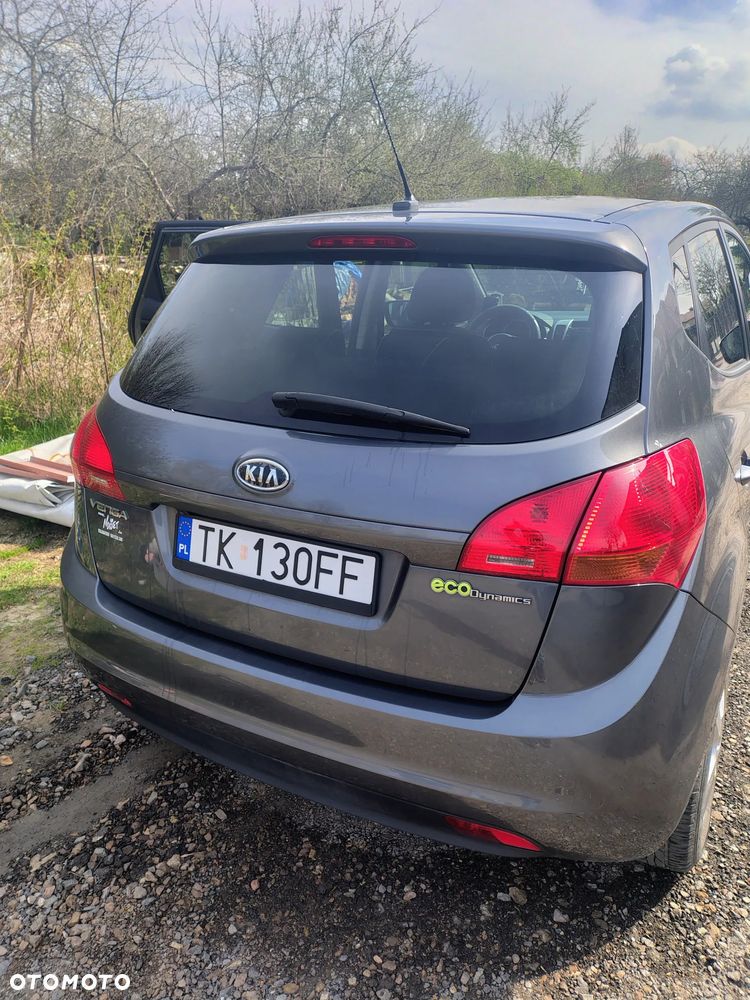 Kia Venga 1.4 CRDi M - 3