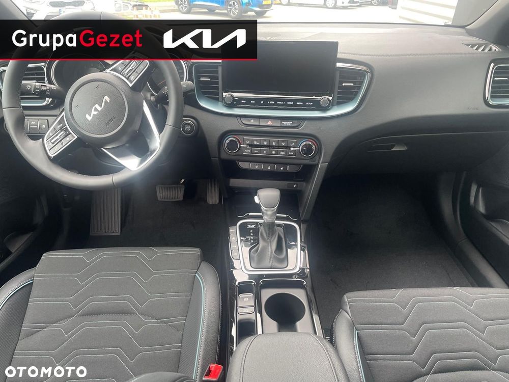 Kia XCeed 1.6 T-GDI Tribute DCT - 17