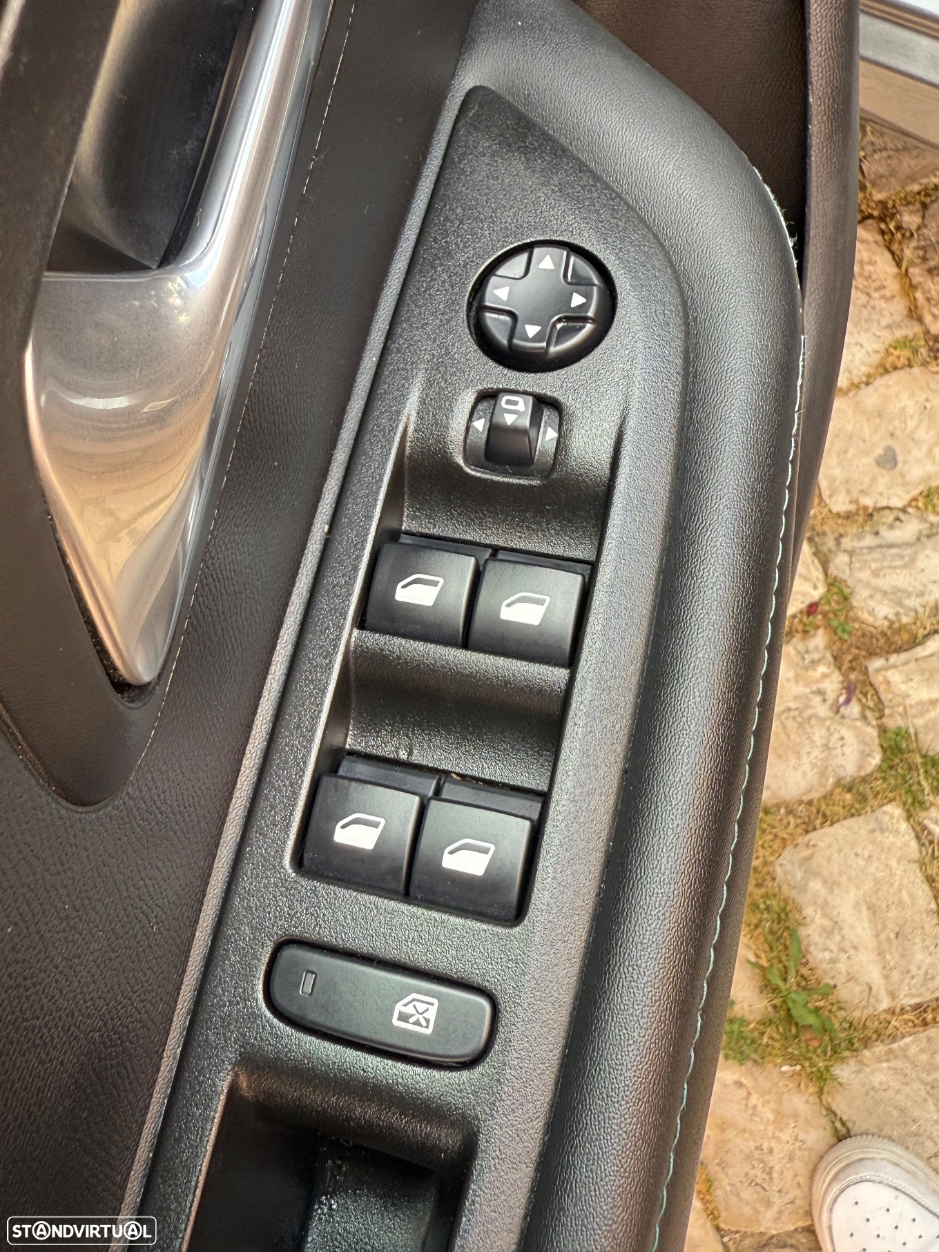 Peugeot 208 1.2 PureTech Allure - 35