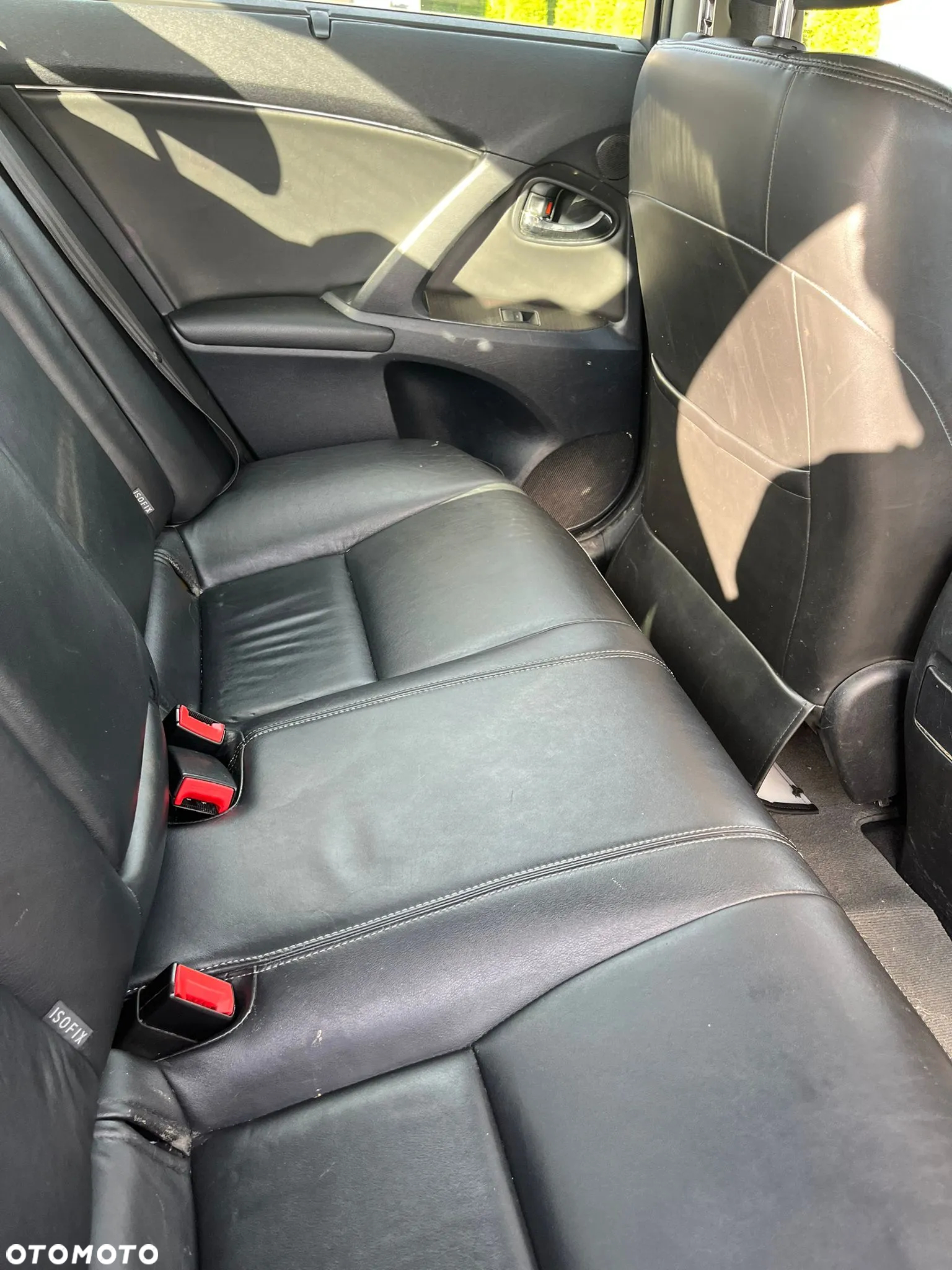 Toyota Avensis 2.2 D-4D Prestige - 6