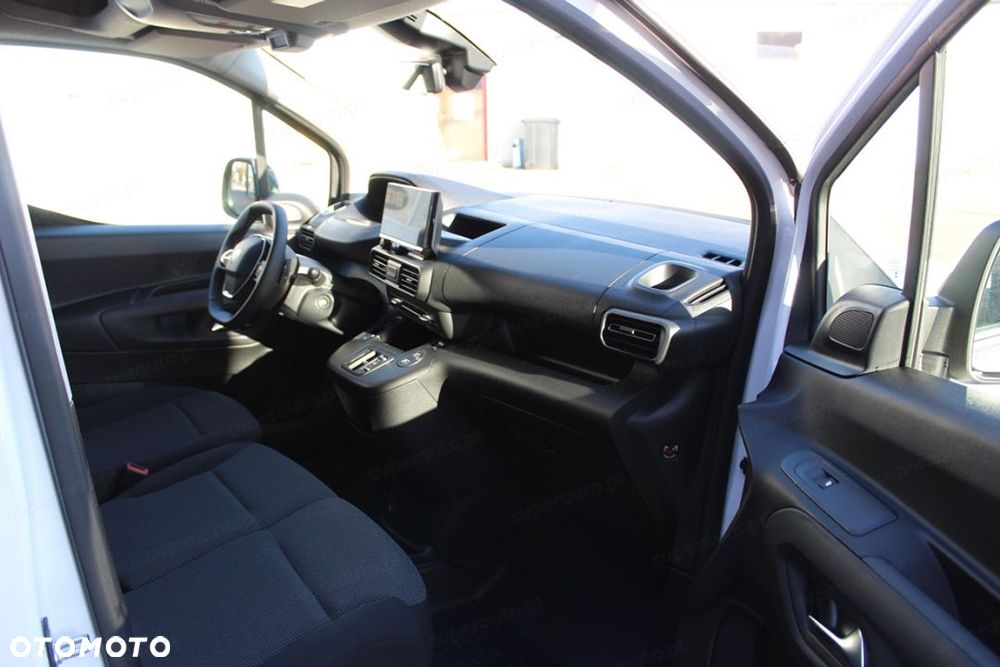 Peugeot Partner Van M Pro Skill EAT8 1.5 130KM - 10