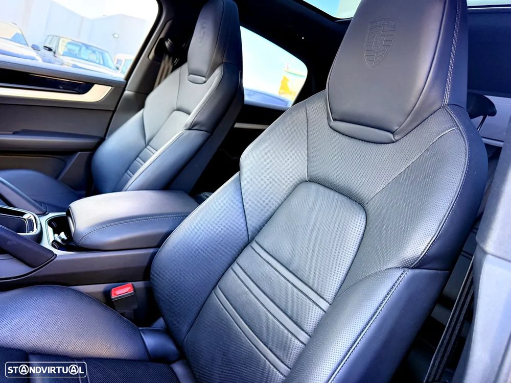 Porsche Cayenne Coupé S E-Hybrid - 25