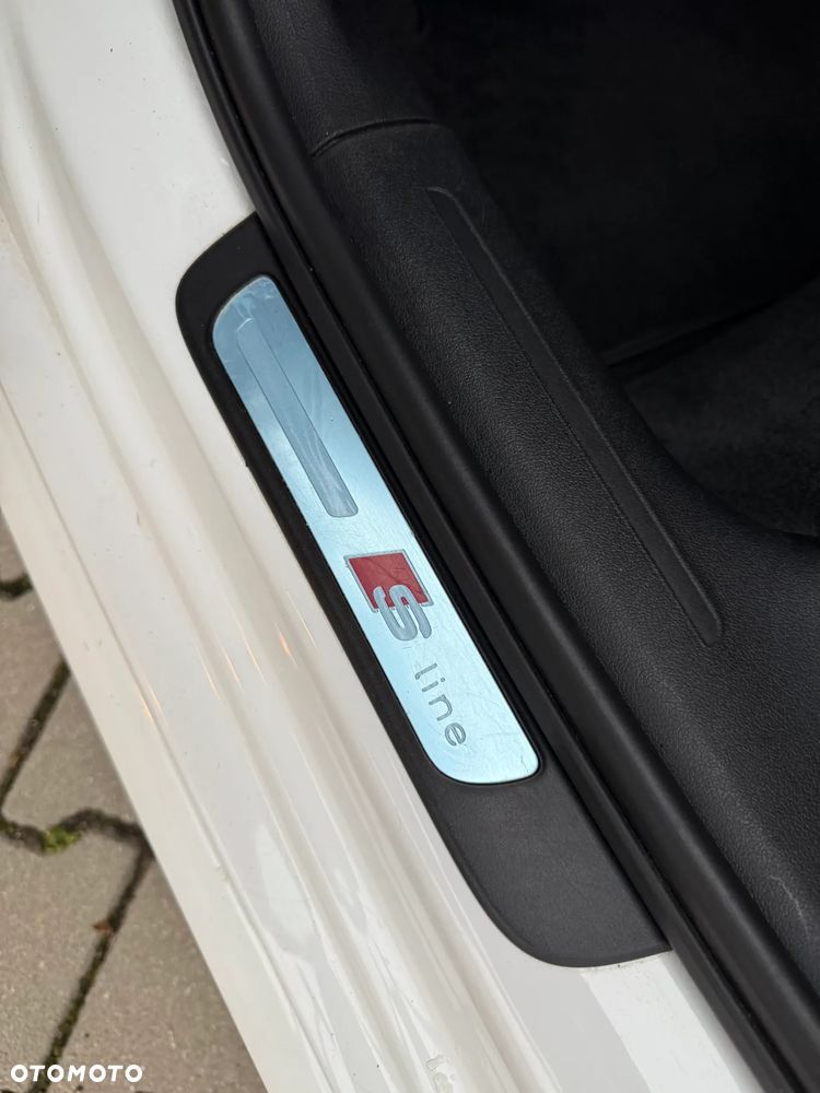 Audi A4 - 12