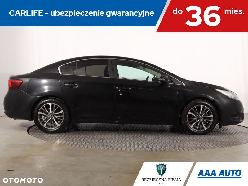 Toyota Avensis - 8