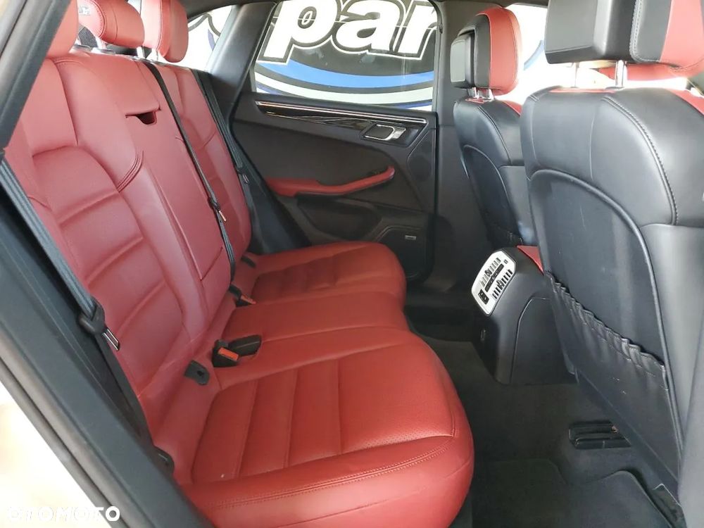 Porsche Macan GTS - 9