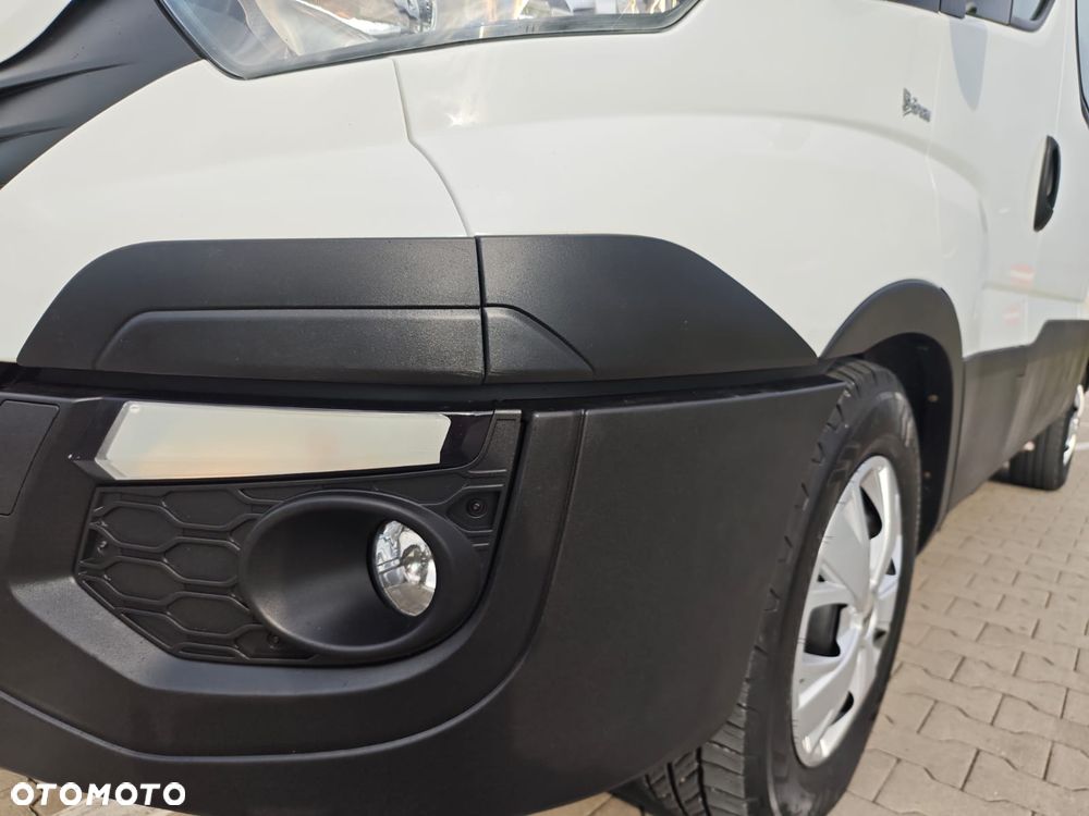 Iveco 35S18 L3H2 3.0 180KM 6-CIO OSOBOWY - 15