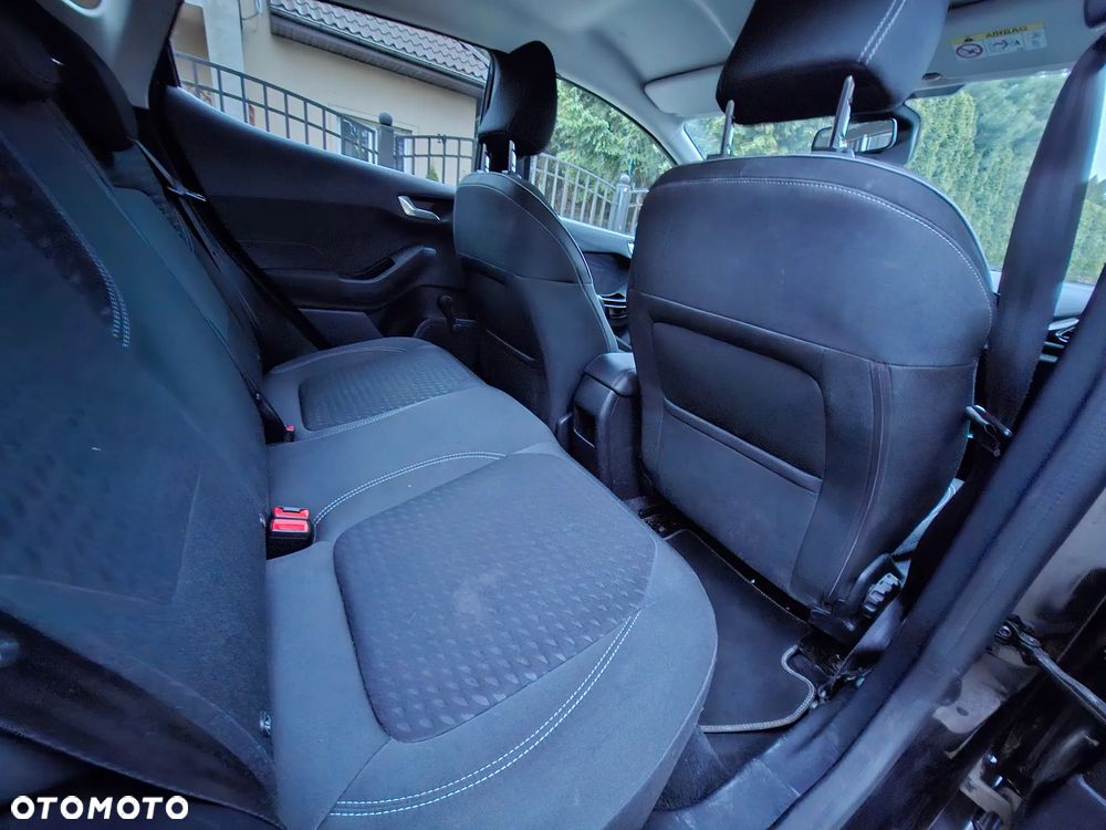 Ford Fiesta 1.0 EcoBoost S&S TITANIUM - 11