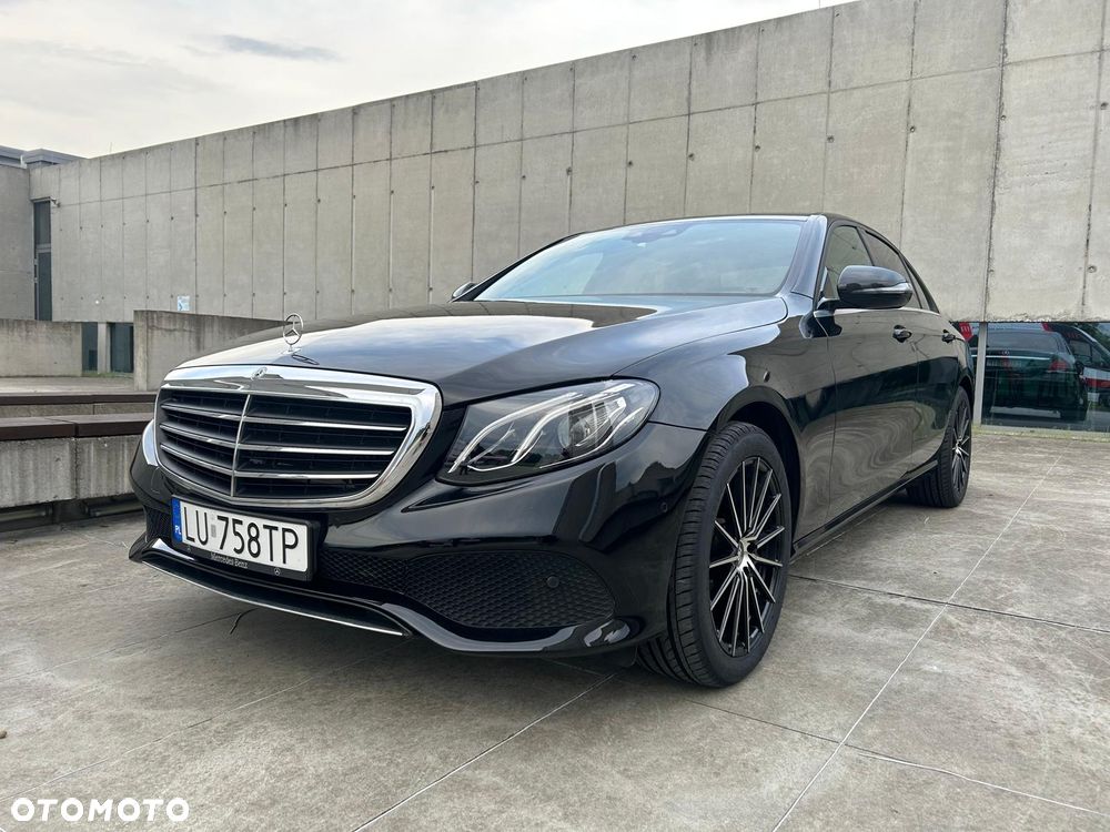 Mercedes-Benz Klasa E - 9