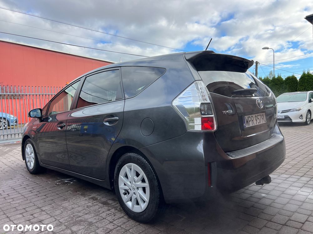 Toyota Prius+ (Hybrid) Comfort - 11