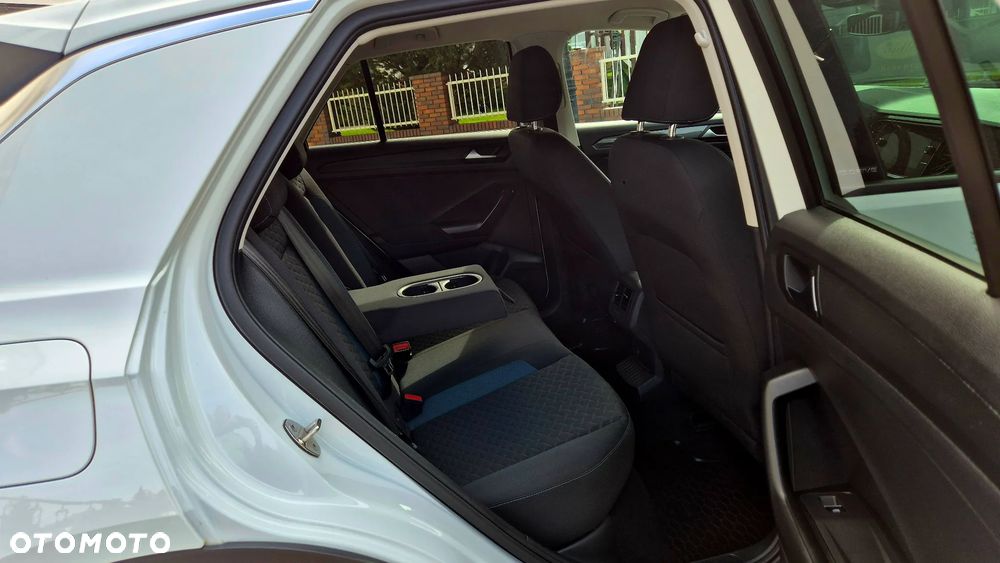 Volkswagen T-Roc 2.0 TDI SCR DSG IQ.DRIVE - 16