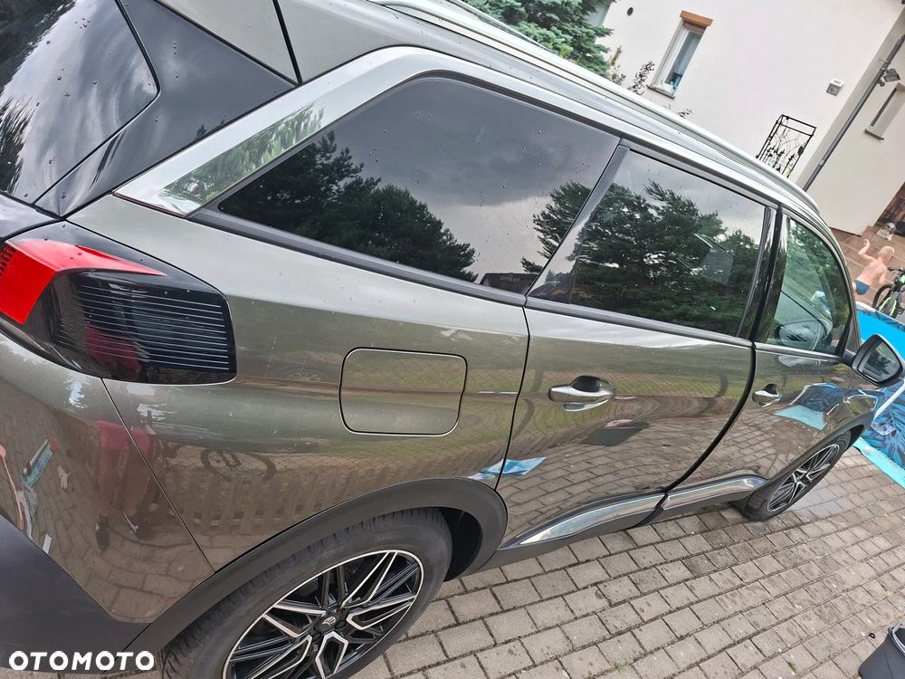 Peugeot 5008 - 12