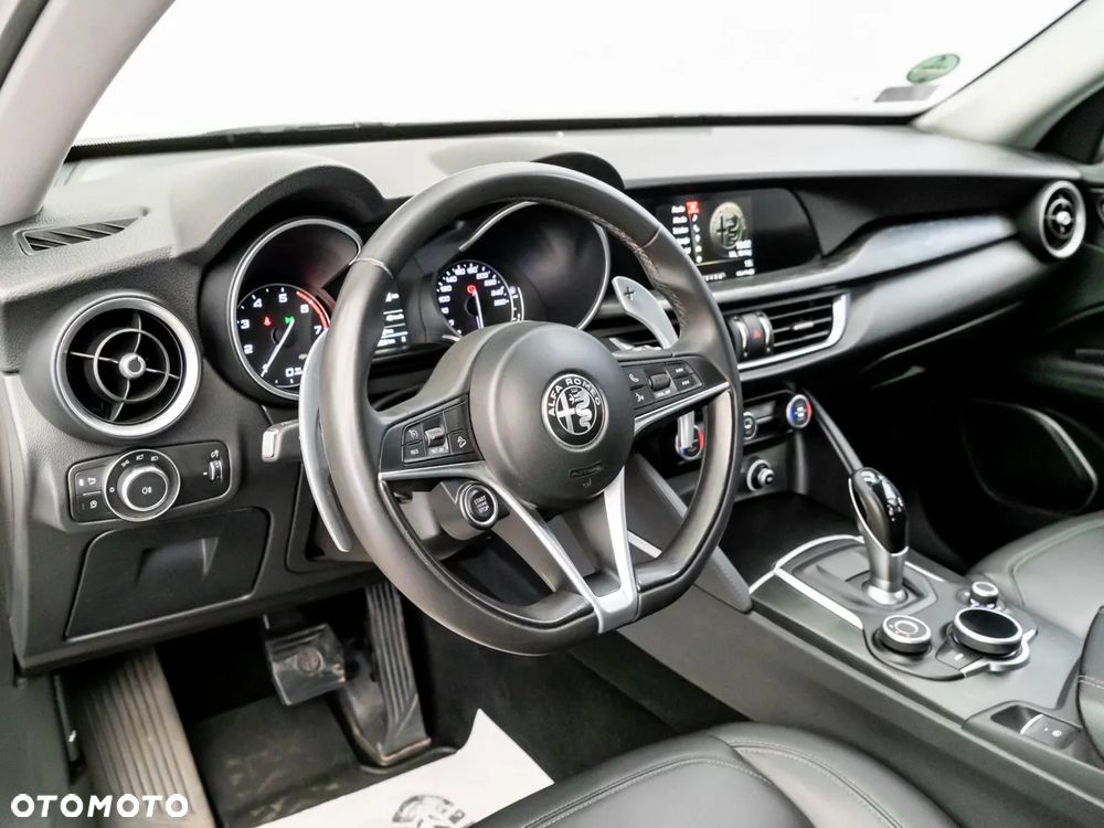 Alfa Romeo Stelvio 2.0 Turbo Business Q4 - 24