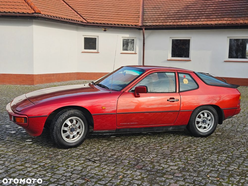Porsche 924 - 17