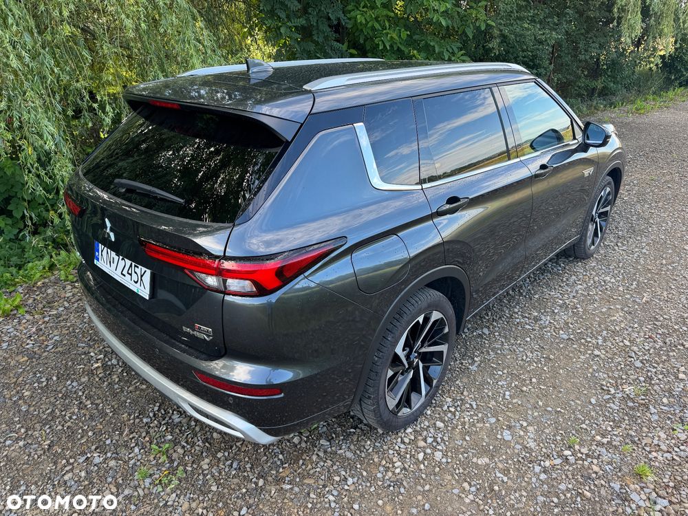 Mitsubishi Outlander 2.4 4WD Diamant TOP - 8