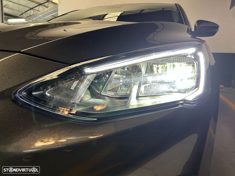 Ford Focus 1.0 EcoBoost MHEV ST-Line - 5