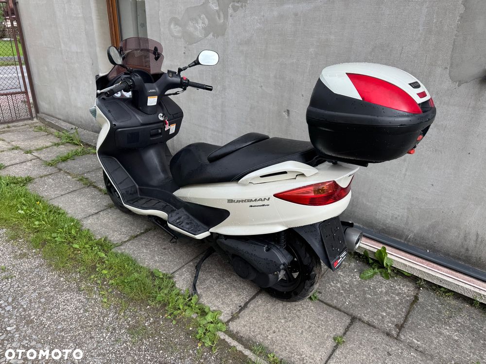 Suzuki Burgman - 6