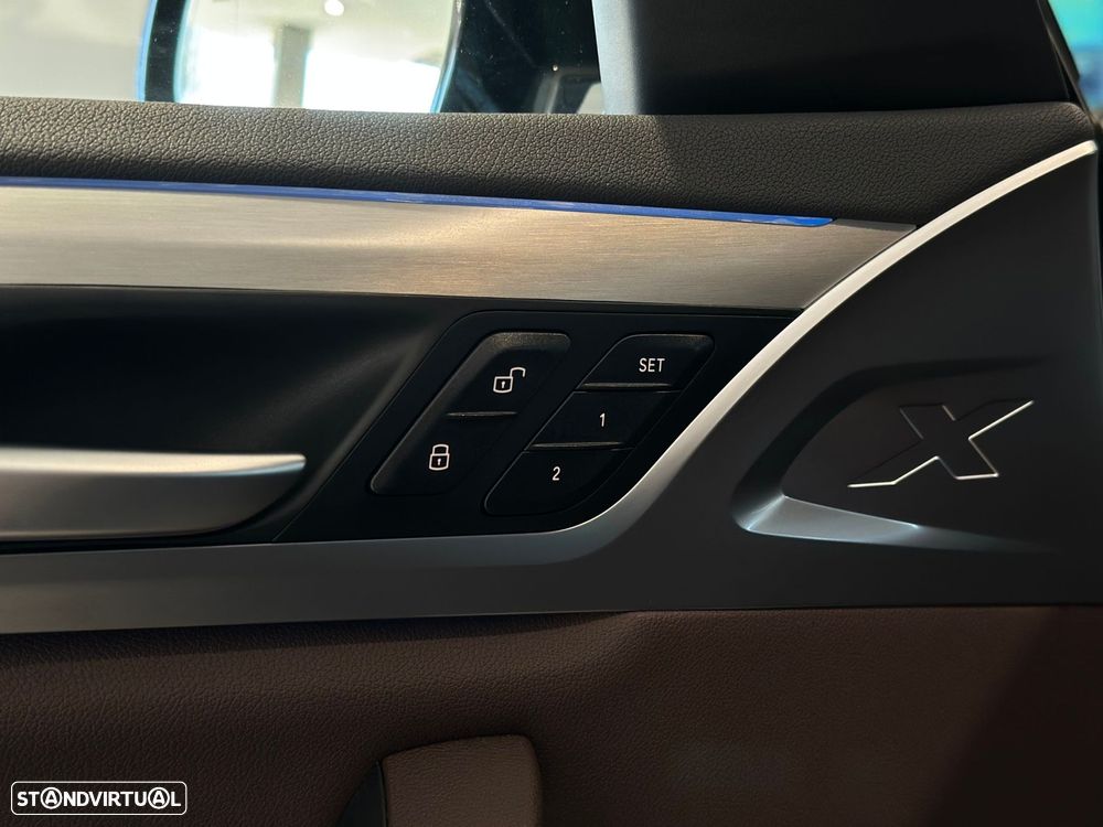 BMW iX3 Inspiring - 10