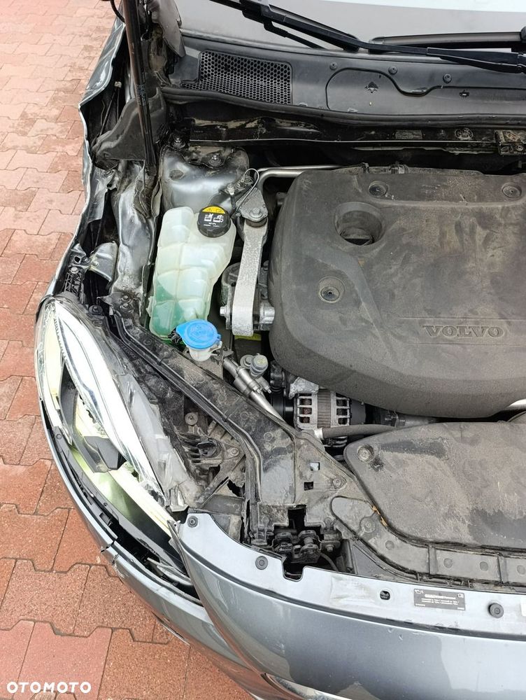 Volvo V40 - 34