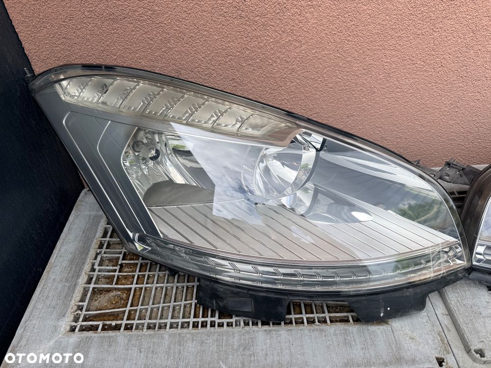 Lampa przednia CITROEN C4 PICASSO I LIFT KOMPLET EUROPA HELLA ŁADNE 1 AUTO - 2