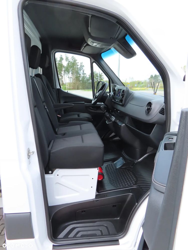 Mercedes-Benz Sprinter 317 CDI 170 KM Chłodnia -32 st.C 8.E.Palet IGLOOCAR 4230 mm Boczne Drzwi, Agregat Thermo King V200 MAX, Rozstaw Osi 4325 mm, Ładowność 910 Kg, GWARANCJA FABRYCZNA,  Stan Wizualny I Techniczny NOWY Tak Jak Z Taśmy Produkcyjnej Gotowy Dostępny OKAZJA POLECAM - 26