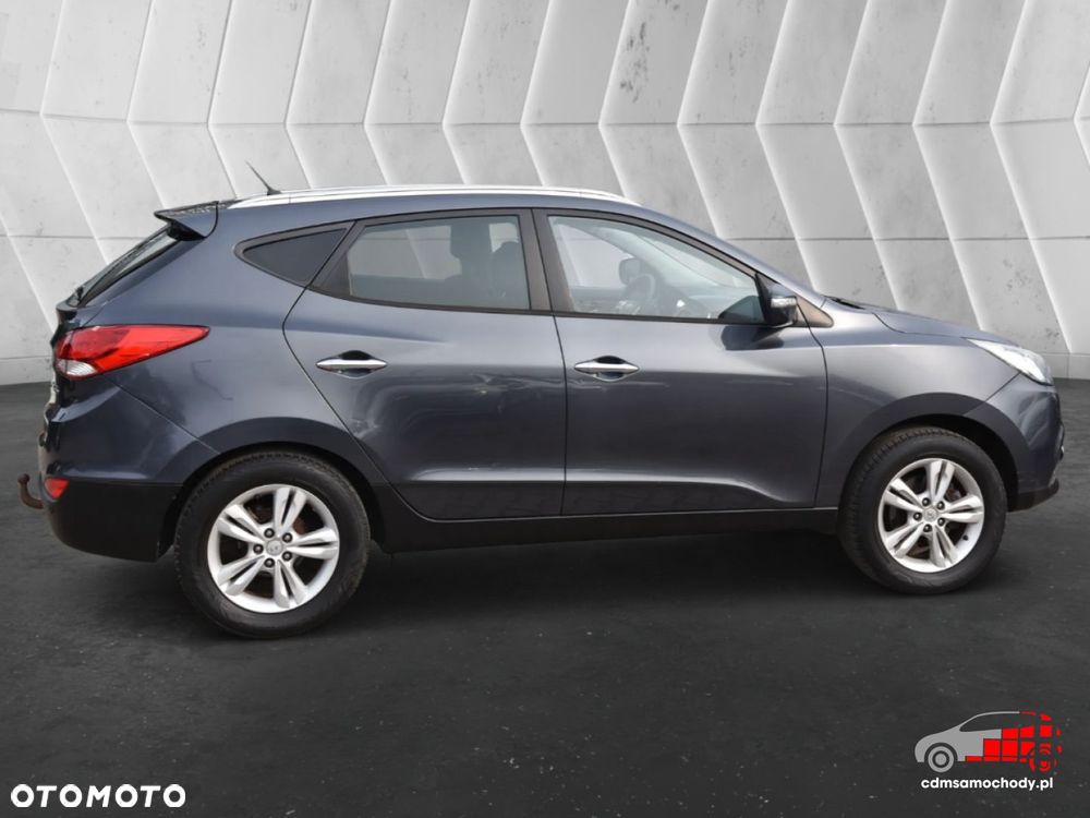 Hyundai ix35 - 11