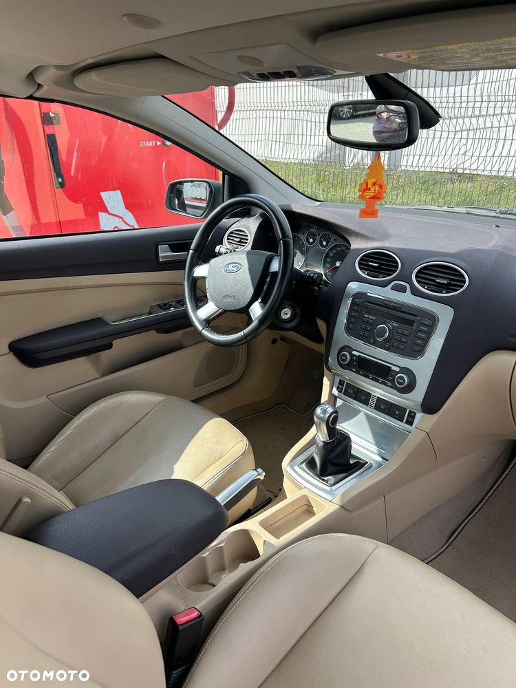 Ford Focus - 29