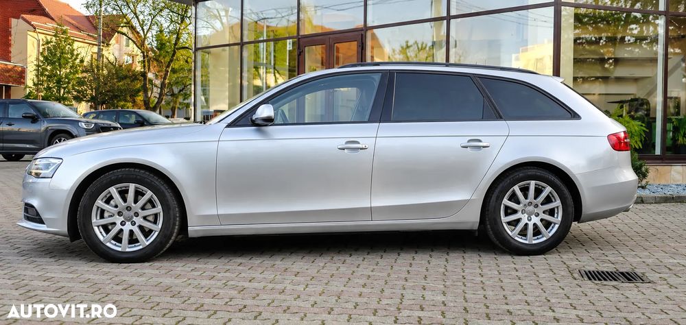 Audi A4 Avant 2.0 TDI ultra - 2