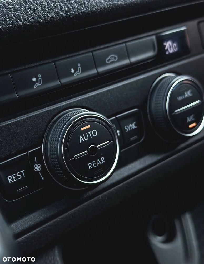 Volkswagen Crafter - 28