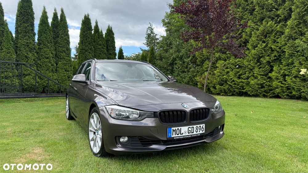 BMW Seria 3 330d Blue Performance - 2