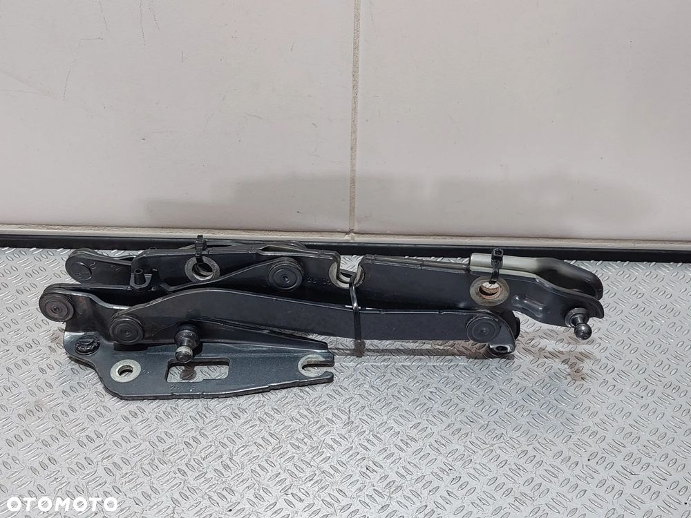 ZAWIASY KLAPY BAGAŻNIKA AUDI B7 A4 R2007 NR 8E5827302C, 8E5827301C - 3