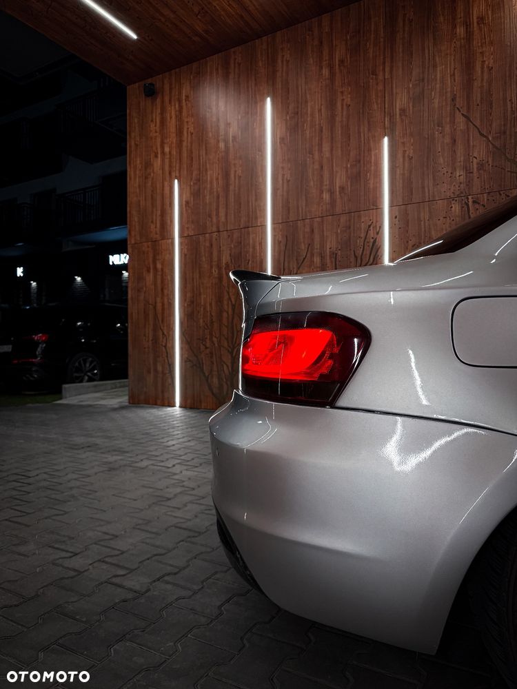 BMW Seria 1 123d - 24
