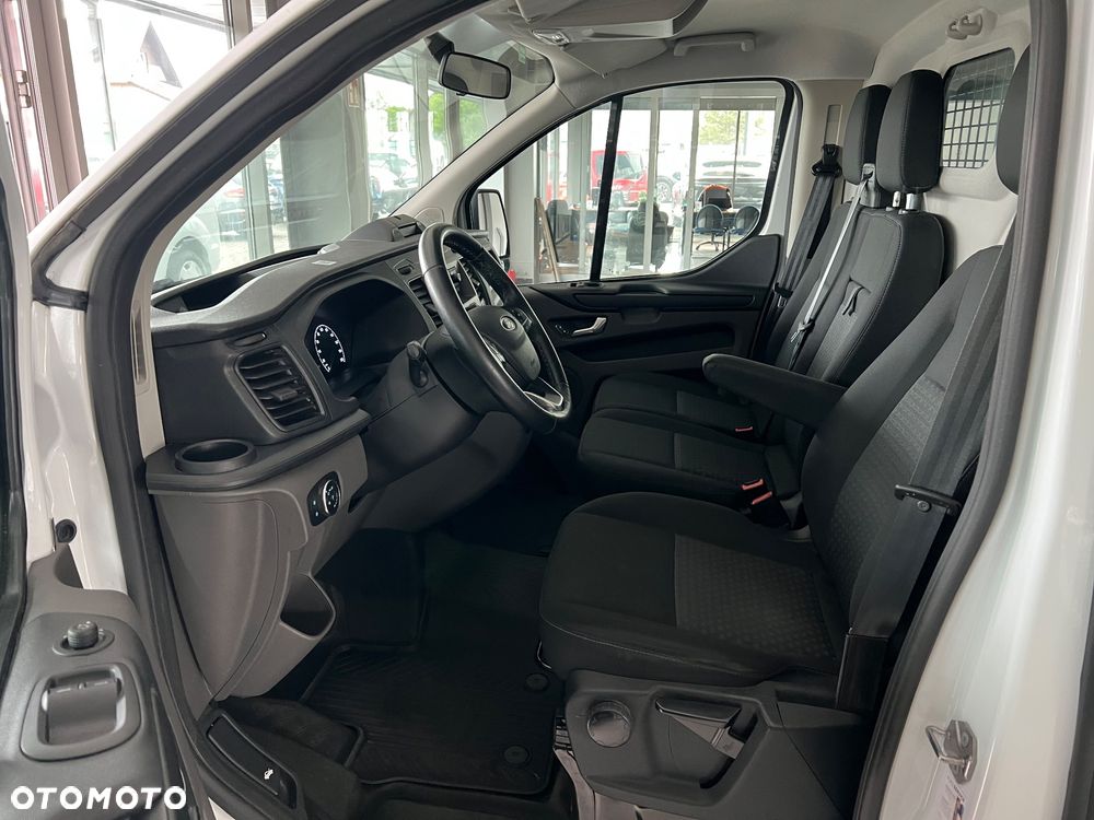 Ford Transit Custom - 27