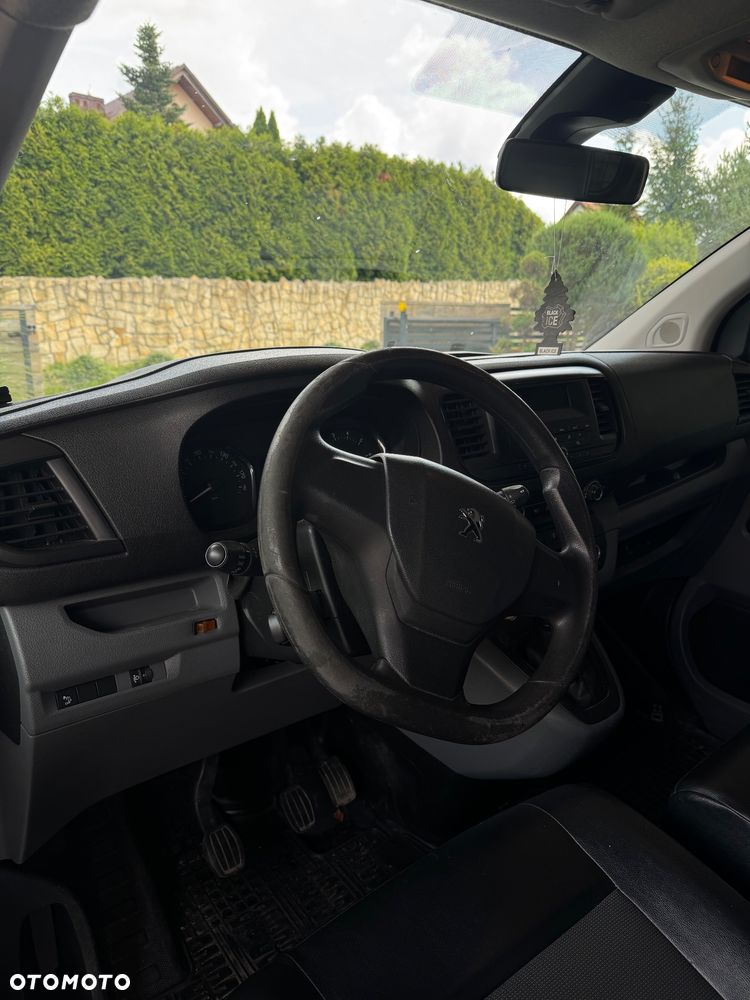 Peugeot Expert - 8