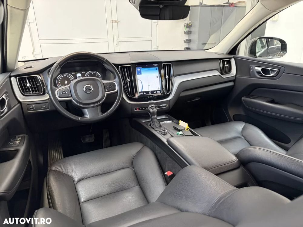 Volvo XC 60 - 8